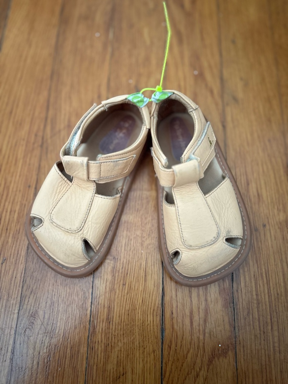 Tip Toey Joey Sandy Sandals